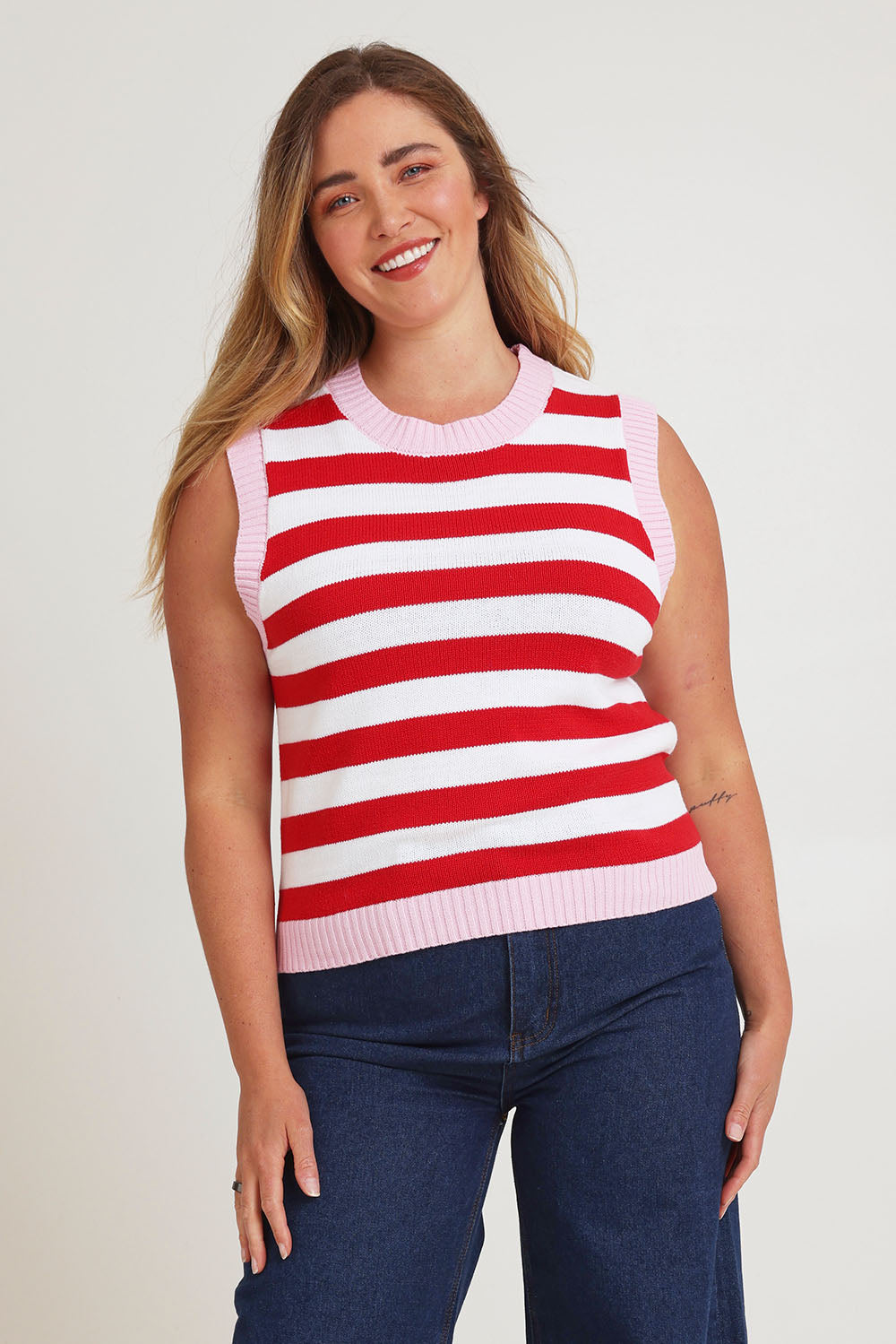Model Chanel wearing size XL of the Cotton Blend Stripe Vest in colour Redwhite (Red), from the front, cropped image