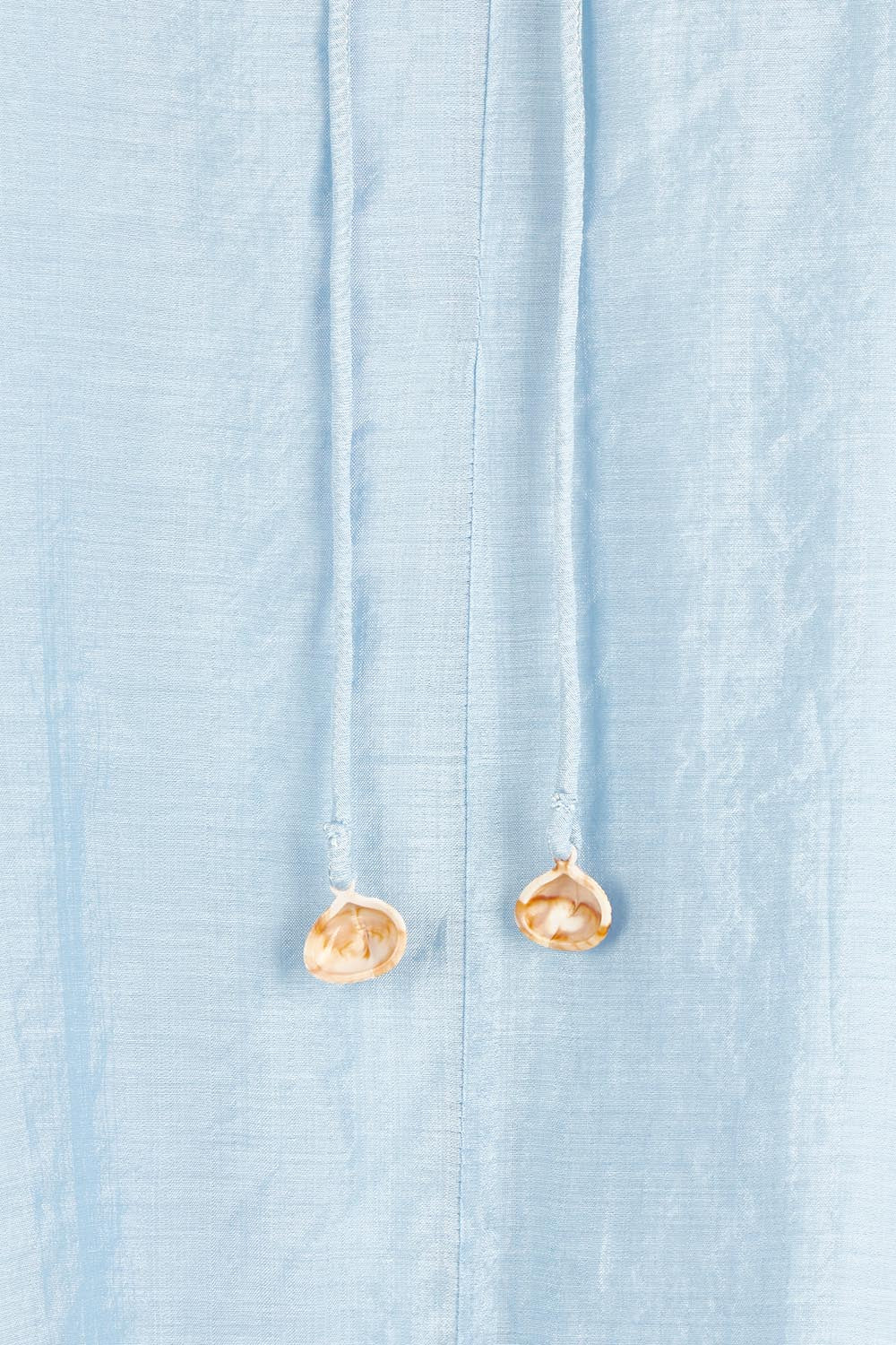 Product shot of the Baja Top in colour Safira (Blue), detail
