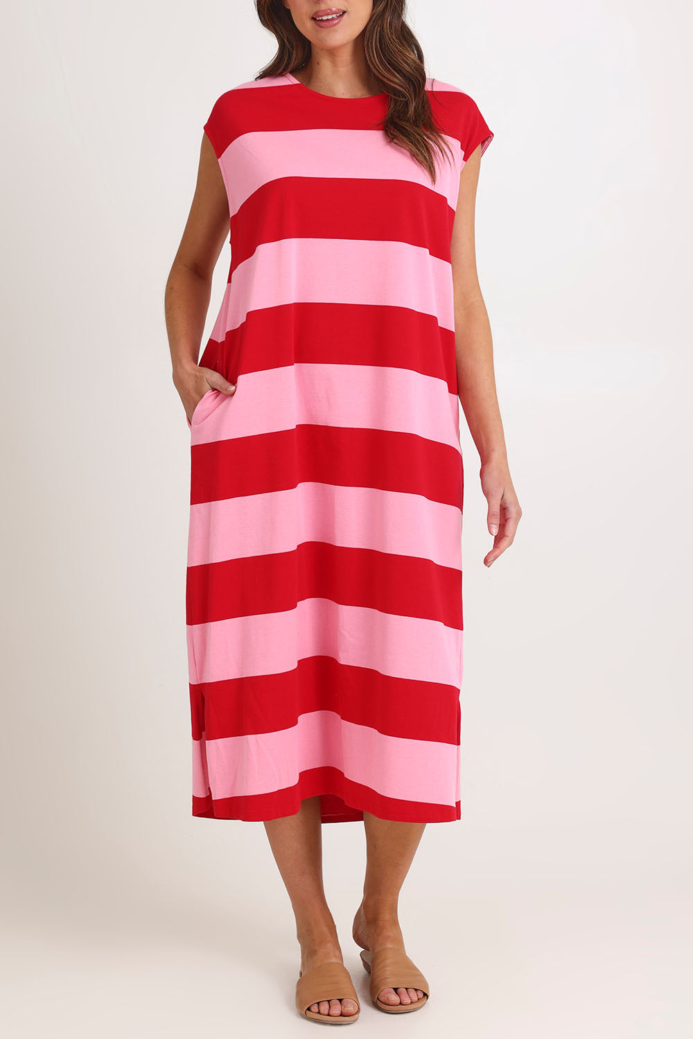 Model Madeline wearing size S of the Jardin Stripe Cotton Tshirt Dress in colour Garnet, from the front, cropped image