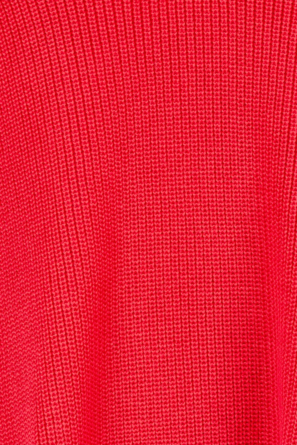 Product shot of the Alaska Knit Vest in colour Red (Red), detail