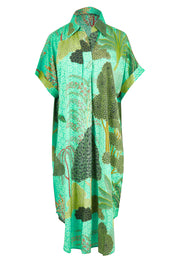 Product shot of the Canal Modal Overshirt in colour Rainforest, from the front