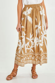 Model Madeline wearing size S of the Fly Away Skirt in colour Haven, from the front, cropped image