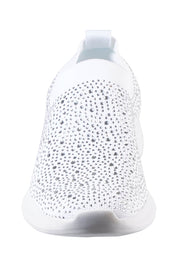 Product shot of the Firefly Sneaker in colour White (White), detail