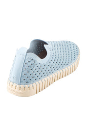 Product shot of the Tulip Sneaker – Ashblue in colour Ashblue, from the back