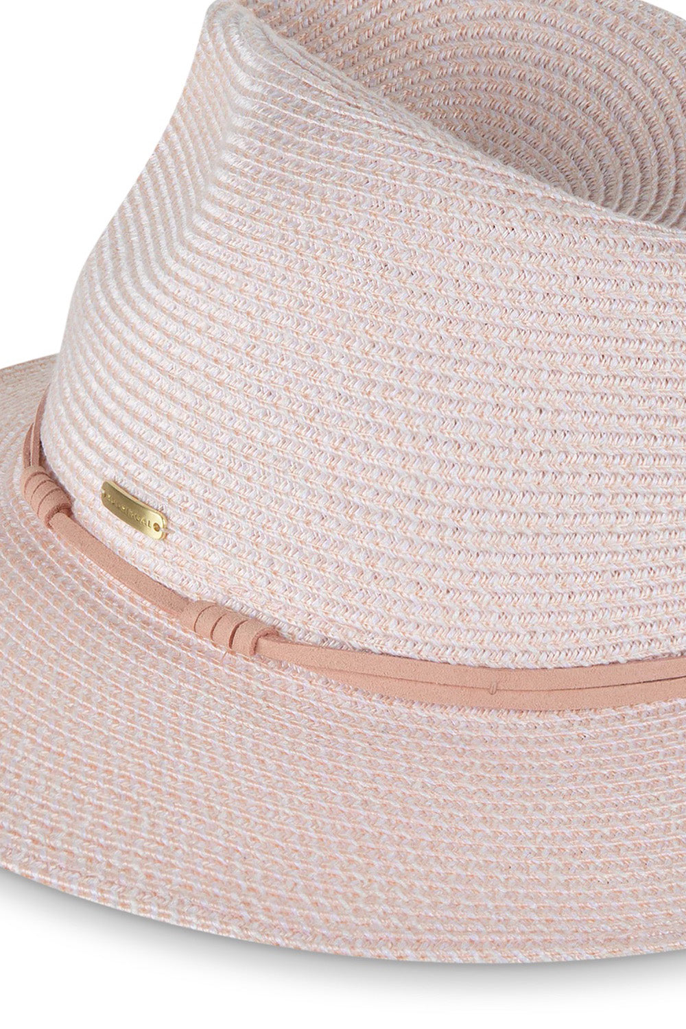 Product shot of the Canwell Packable Safari Hat in colour Blush (Pink), detail