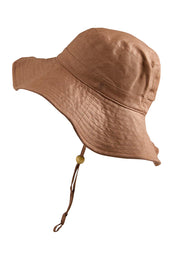 Product shot of the Esperance Shores Packable Hat - Chocolate in colour Chocolate, from the front
