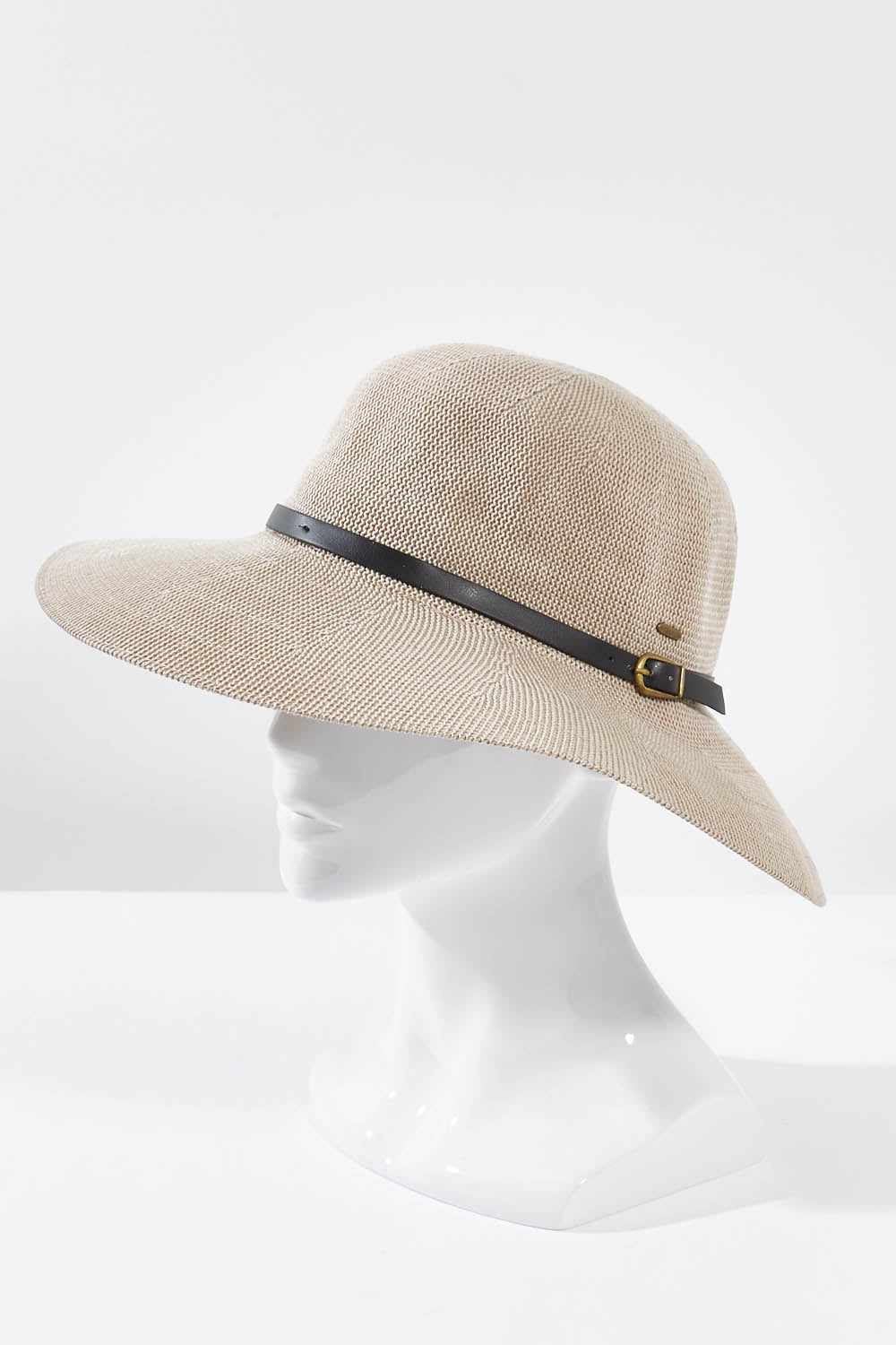 A model wearing size OneSize of the Leslie Wide Brim Hat in colour Taupe, from the front, showing the whole outfit