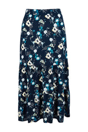 Product shot of the Frome Skirt in colour Navy (Blue), from the front