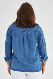 Model Monique wearing size 14 of the Rowan Shacket in colour Blue (Blue), from the back