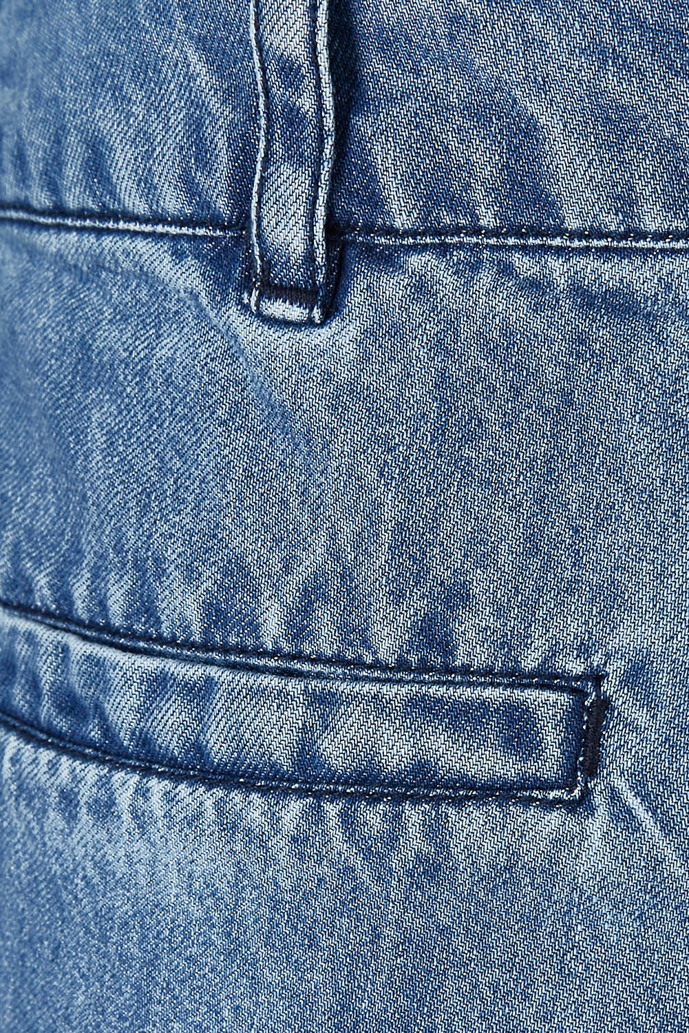 Product shot of the Oaksey Trouser in colour Denim (Blue), detail