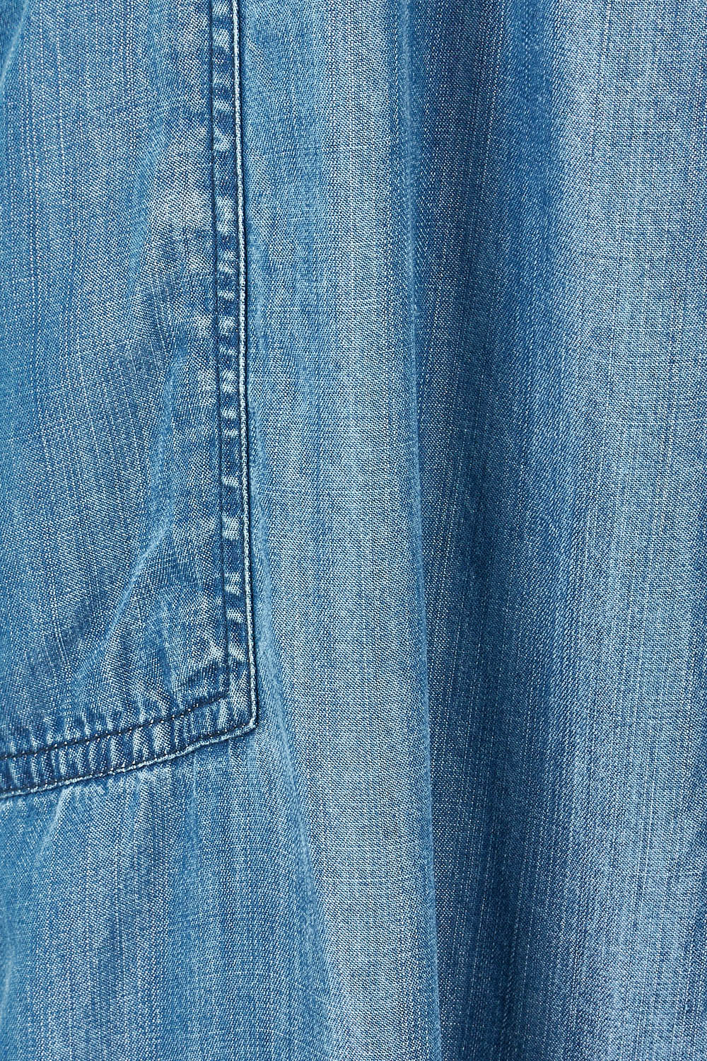 Product shot of the Edith Jumpsuit in colour Tencel (Blue), detail