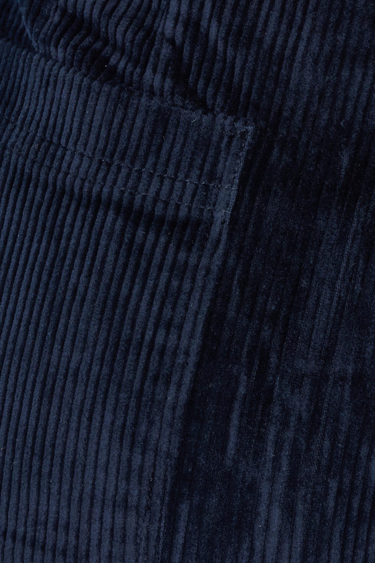 Product shot of the Isla Crop Cotton Cord Trouser in colour Navy (Blue), detail