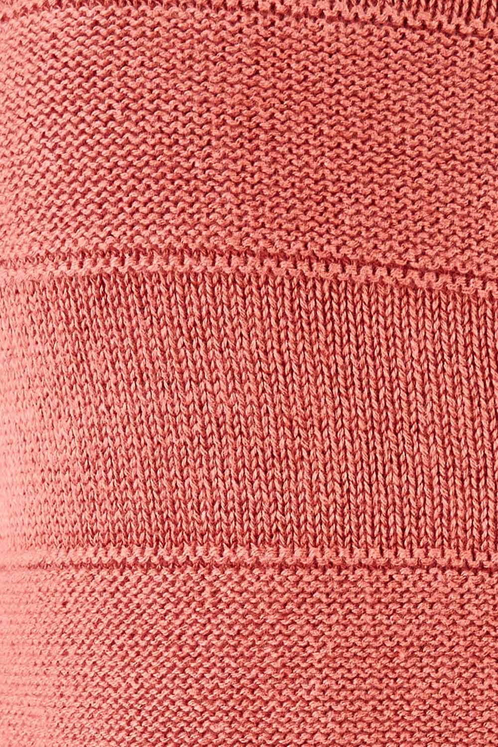 Product shot of the Gabriella Knit Cardi in colour Softbrick, detail