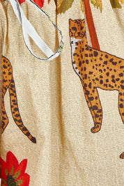 Product shot of the Congo Cotton Short in colour Natural, detail