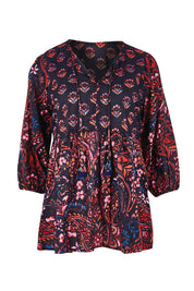 Product shot of the Kamila Top – Navy in colour Navy, from the front