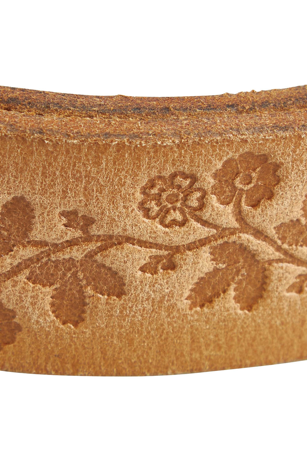 Product shot of the Kylie Leather Belt in colour Natural, detail