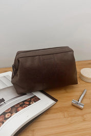 Albie Cosmetic Case – Chocolate
