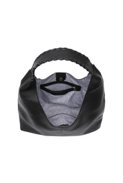 Product shot of the Avery Shoulder Bag in colour Black (Black), detail