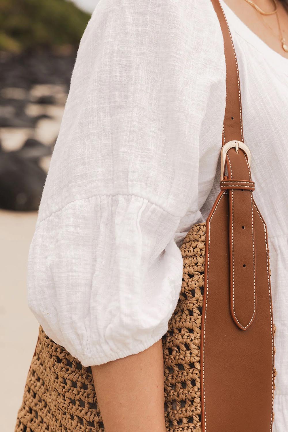 Product shot of the Louisa Shoulder Bag - Naturaltan in colour Naturaltan, from the back