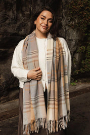 Chester Check Scarf – Honey