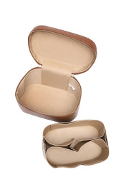 Product shot of the Juliette Toiletries Bag in colour Tan, detail