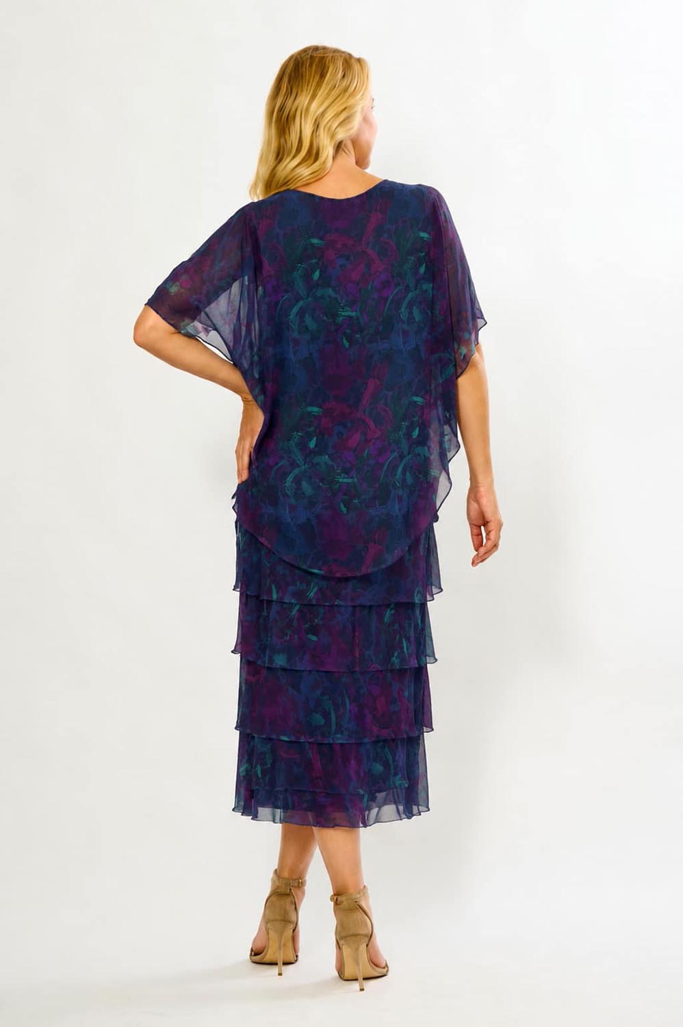 Model Genericm wearing size sample of the Silk Blend Multi Layers Dress - Navyfloral in colour Navyfloral, from the front