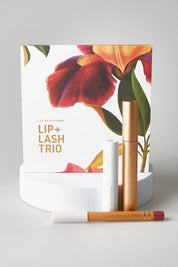 A model wearing size OneSize of the Lip Lash Nourish Trio in colour Espresso (White), from the front, showing the whole outfit