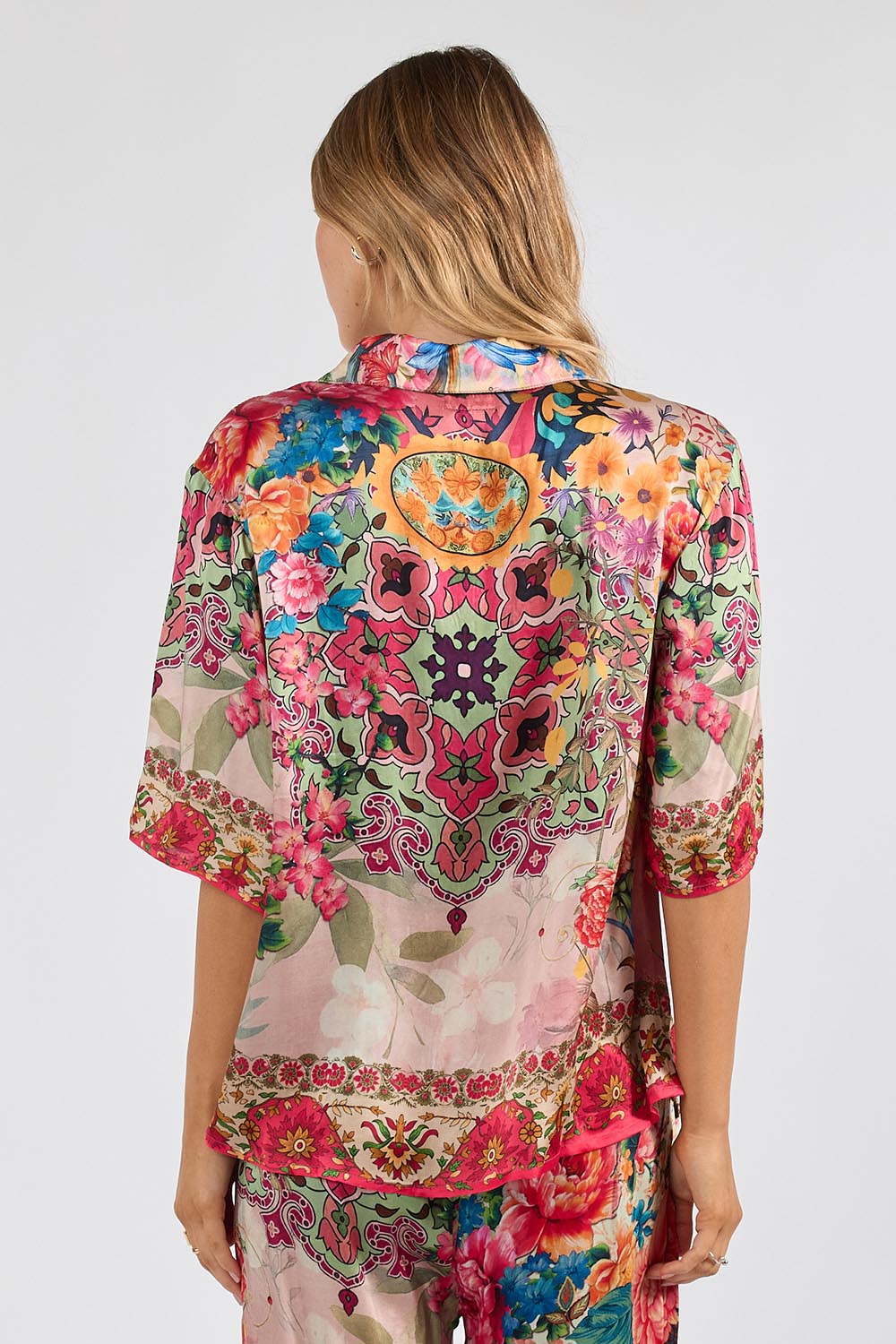 Model Genericm wearing size sample of the Jardine Shirt – Print in colour Print, from the back