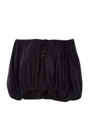 Product shot of the Kaira Top in colour Jett (Black), from the front