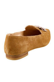 Product shot of the Palace Loafer - Browncreme in colour Browncreme, from the back