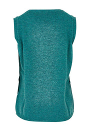 Product shot of the Mitos Vest in colour Darksea (Green), from the back
