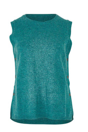 Product shot of the Mitos Vest in colour Darksea (Green), from the front