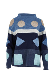 Product shot of the Popcorn Lambswool Sweater in colour Softblue (Blue), from the front