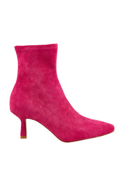 Product shot of the Audry Suede Ankle Boot in colour Fushiasued (Pink), from the front