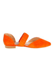Product shot of the Gatha Suede Flat in colour Orange, from the front