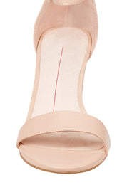 Product shot of the Gessie Heel in colour Nude, detail