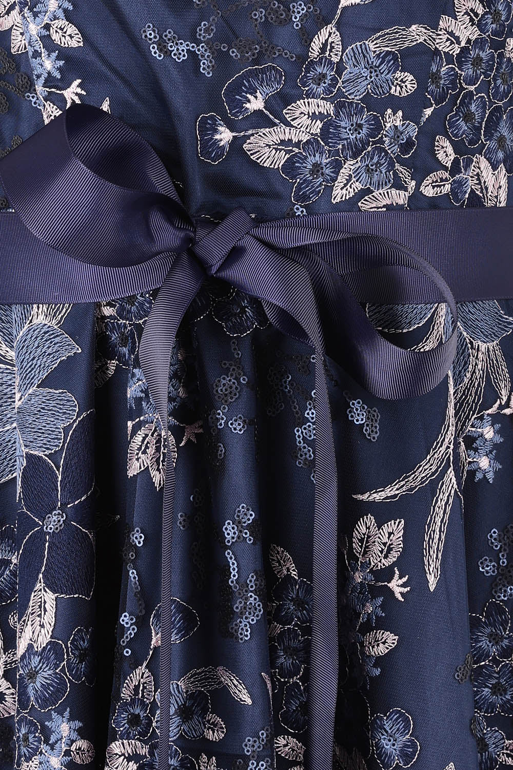 Product shot of the Loren Lace Midi Dress in colour Navypink (Blue), detail