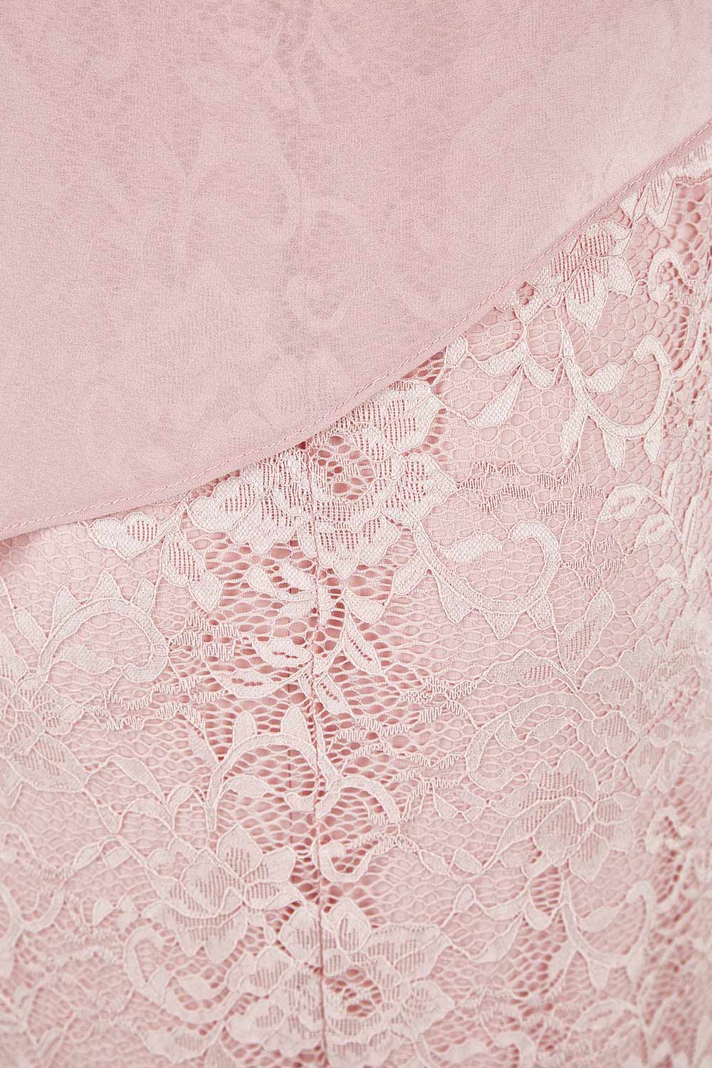 Product shot of the Marnie Dress in colour Dustyrose (Pink), detail