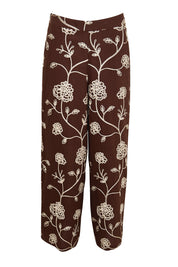 Product shot of the Celia Pants - Chocolategold in colour Chocolategold, from the front