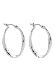 Product shot of the Cinta Hoop Earrings in colour Silver (Metallics), from the front