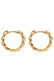 Product shot of the Zippy Twist Huggie Earrings in colour Gold (Metallics), detail