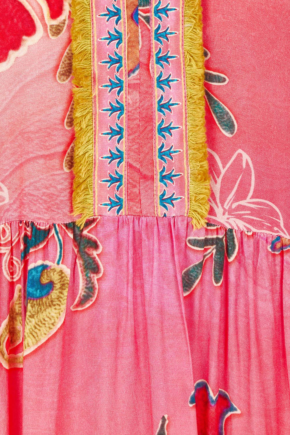 Product shot of the Frida Maxi Dress in colour Gloria (Pink), detail