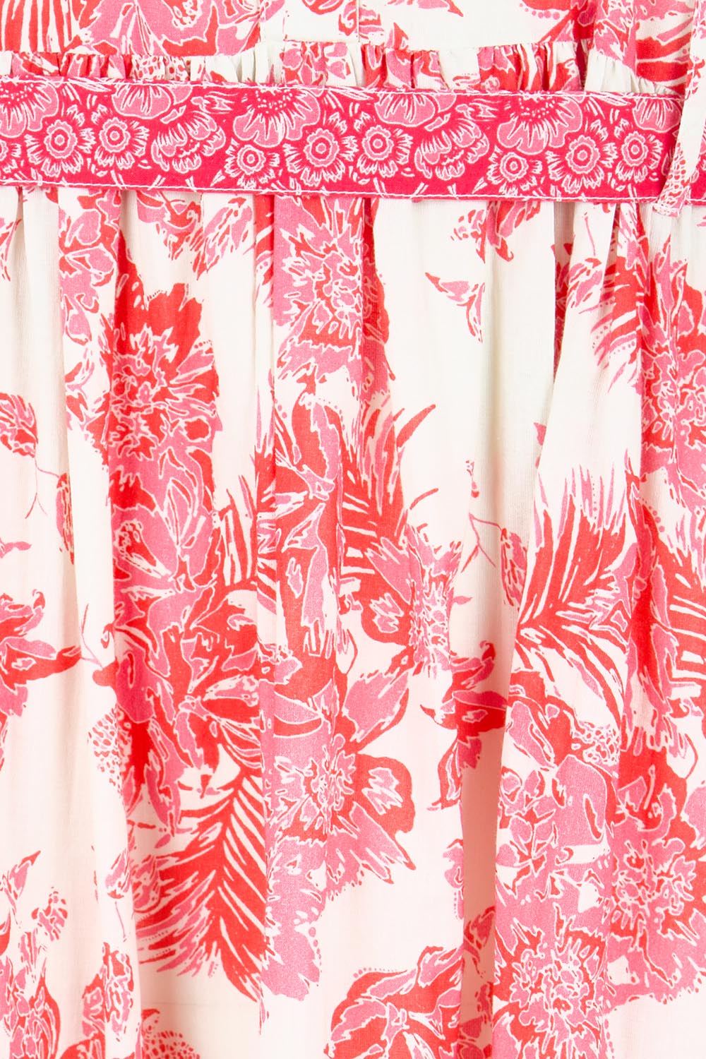 Product shot of the Leela Cotton Maxi Dress – Jasminewhite in colour Jasminewhite, showing detail