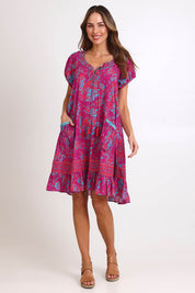 Model Madelinec wearing size 10 of the Sao Paulo Cotton Dress – Jasminepink in colour Jasminepink, from the front