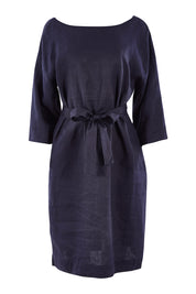 Product shot of the Linen Reversible Shift Dress in colour Ocean (Blue), detail