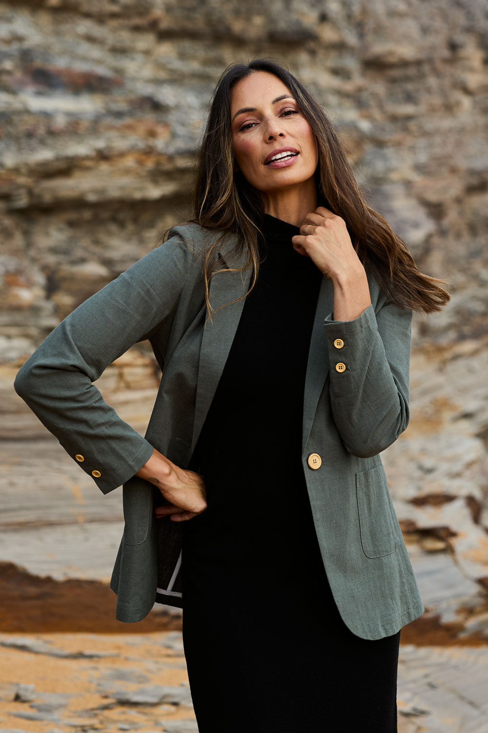Model Amanda wearing size 10 of the Cotton Linen Longline Blazer in colour Khaki (Green), from the front, showing the whole outfit