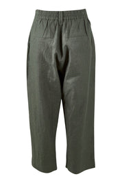 Product shot of the Linen Cotton 7/8 Pant in colour Olive (Green), from the back