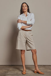 Model Amanda wearing size 10 of the Linen Cotton Long Short in colour Stone, from the front, showing the whole outfit