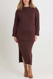Model Chanel wearing size XL of the Cotton Wool Cashmere Jumper Dress in colour Coco, from the front, cropped image
