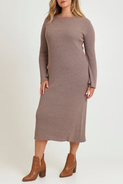 Model Chanel wearing size XL of the Cotton Cashmere Boat Neck Dress in colour Timberwolf, from the front, cropped image